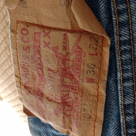Men's Levi's 501s Vintage Jeans 36x32 - Picture 3 of 5
